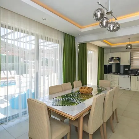 Hisar 2 - 4 Bedroom In Hisaroenue Fethiye