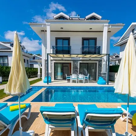 Hisar 2 - 4 Bedroom In Hisaroenue * Fethiye