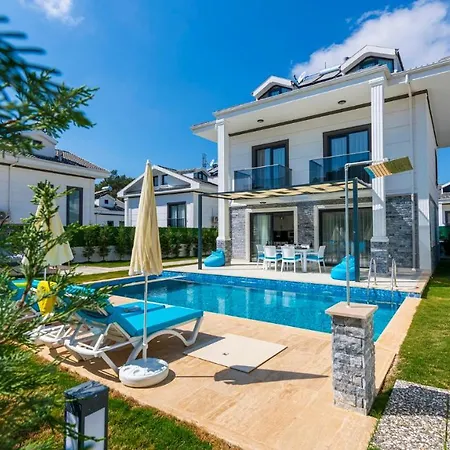 Hisar 2 - 4 Bedroom In Hisaroenue * フェティエ